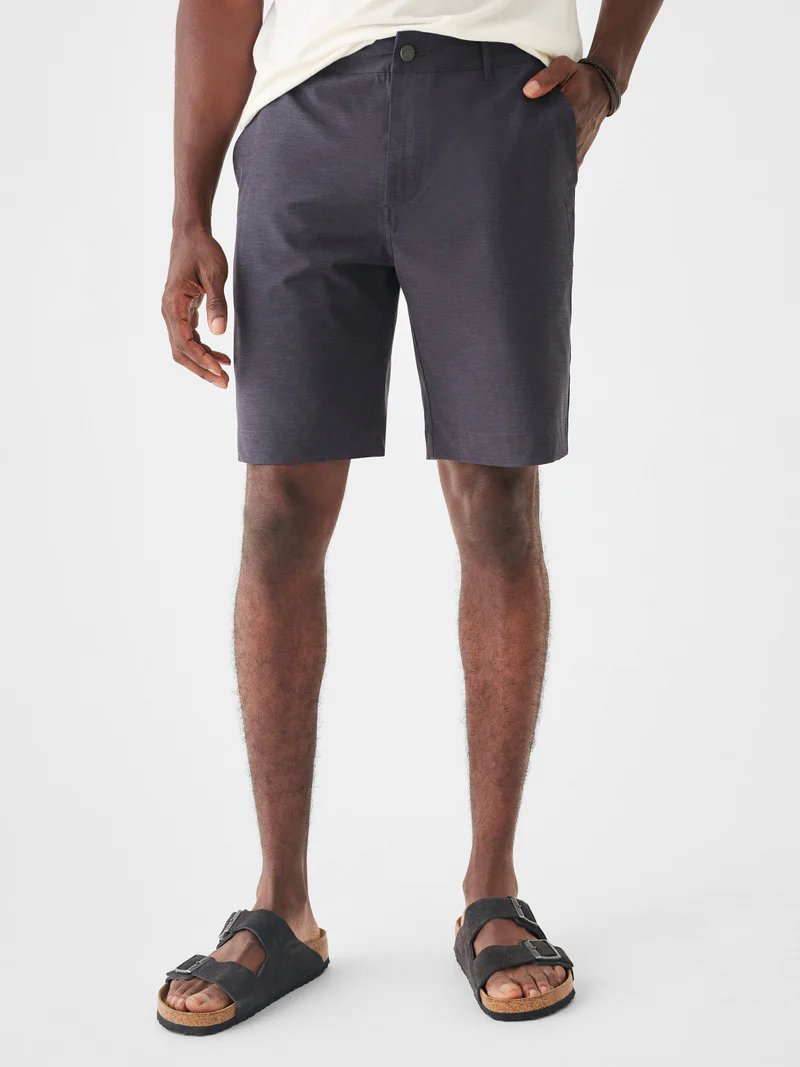Belt Loop All Day Shorts (9")