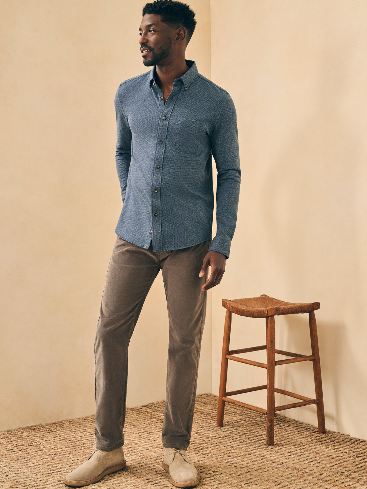The Houndstooth Knit Shirt By Faherty In Navy Houndstooth