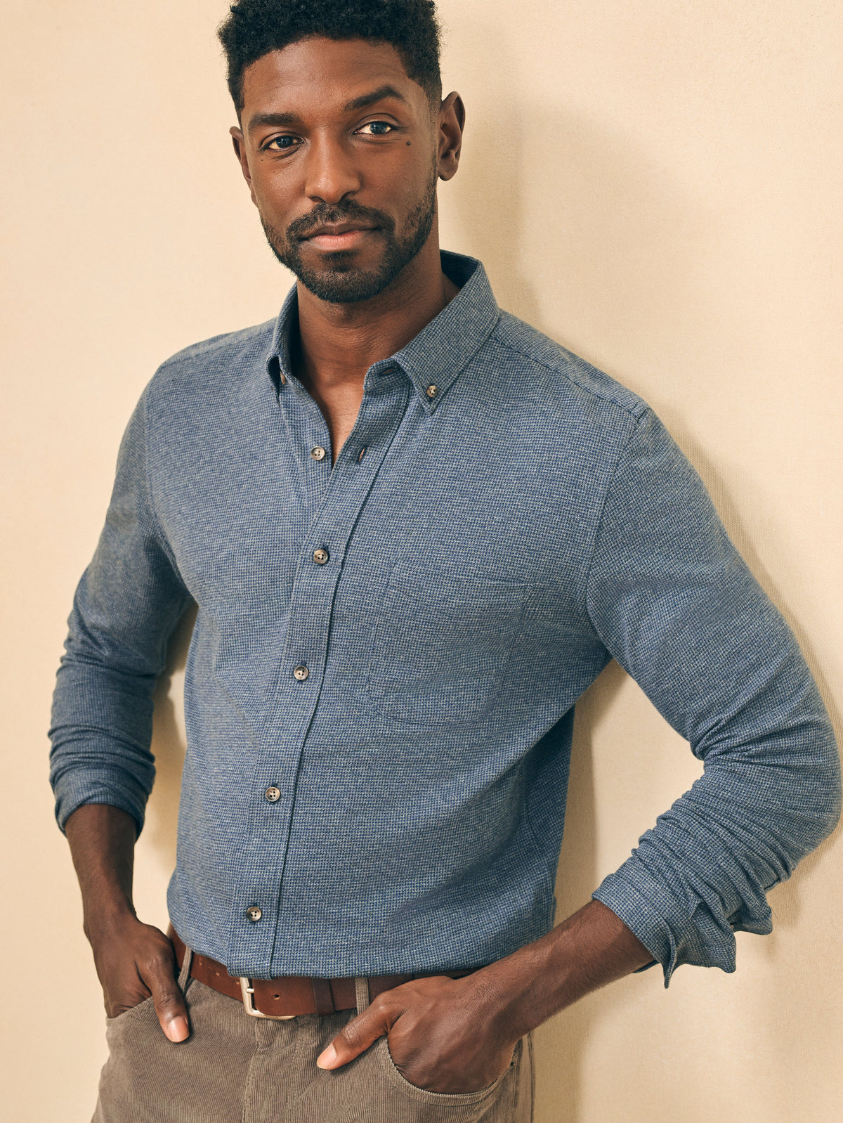 The Houndstooth Knit Shirt By Faherty In Navy Houndstooth