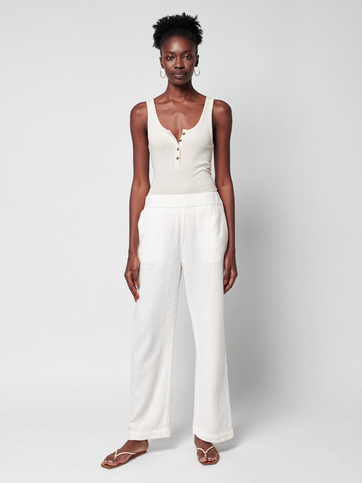 https://www.fahertybrand.com.au/cdn/shop/products/SU22-faherty-womens-WBS2212-WHT-DREAM-COTTON-GAUZE-WIDE-LEG-PANT-WHITE_front-3_1200x.jpg?v=1677582805